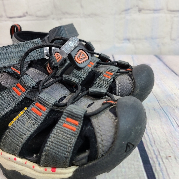 Keen Newport Neo H2 size 11 - Picture 4 of 10
